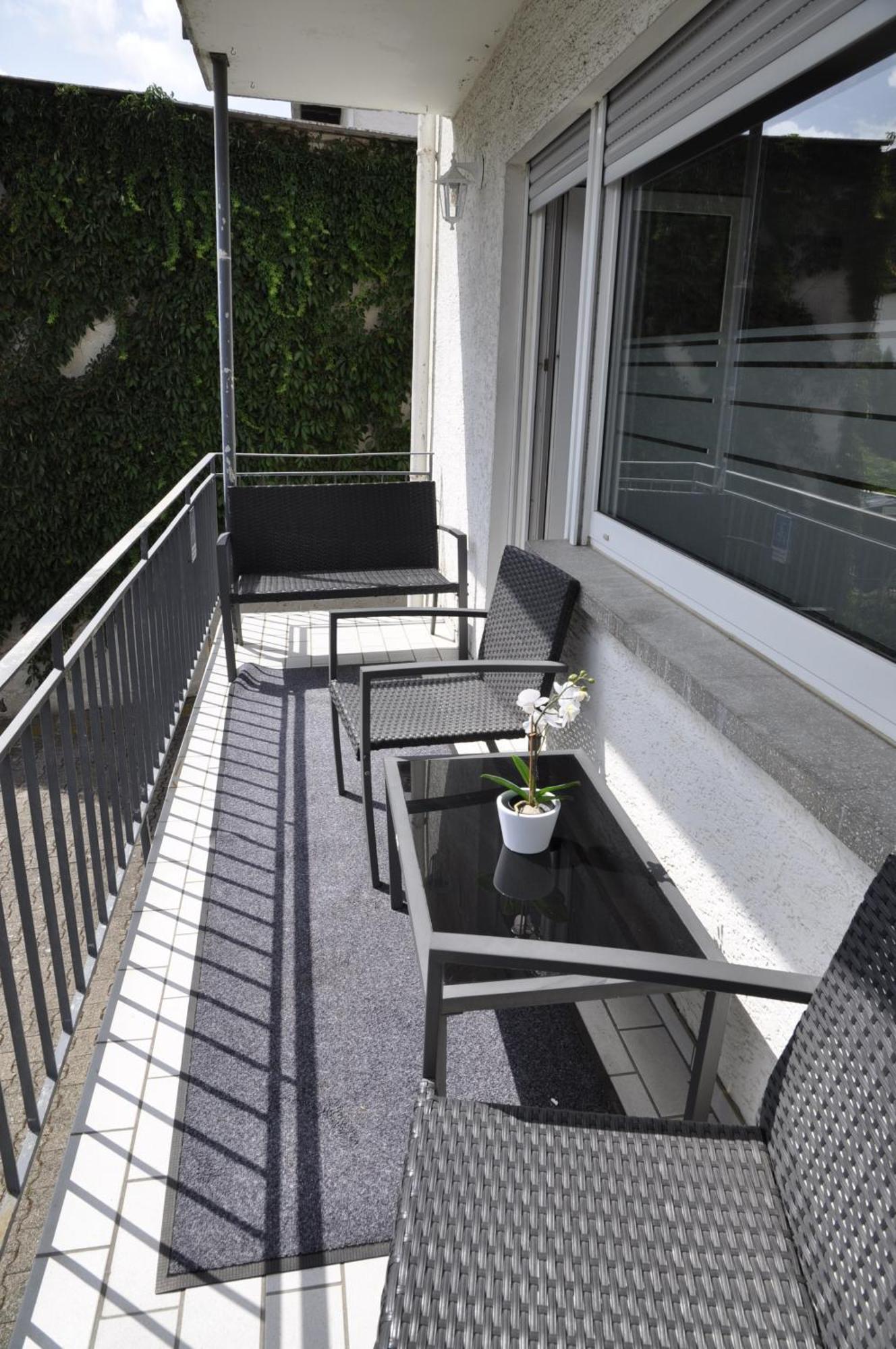 Kurstadt Apt Moderne 2Zkb Balkon-Pkw- Stellplatz Check-In 7-24 H Bad Nauheim Exterior photo